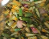 A picture of step 4 of Masala bhindi.