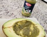Foto del paso 2 de la receta: Cesta de aguacate con salmón