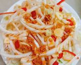 Hình bước làm 4 của món Cải thảo trộn tỏi ớt