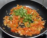 A picture of step 4 of Masala macaroni.