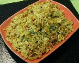 Foto del paso 4 de la receta: Arroz basmati al curry con pasas, zanahorias y almendras