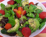 Foto del paso 2 de la receta: Ensalada Primaveral de colores y sabores
