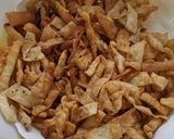 A picture of step 1 of Alunimki (Nepalese street snacks).
