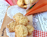 Foto langkah ke 7 dari resep Cornflakes Butter Cookies.