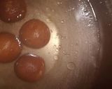 A picture of step 4 of Simple Bread ke gulab jamun.