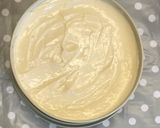 A picture of step 3 of Apple Crumble Cheesecake.