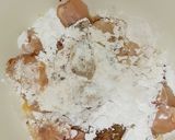A picture of step 2 of Mongolian chicken.