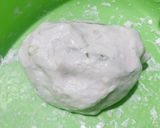Foto langkah ke 2 dari resep Cimol Isi Keju.