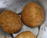 A picture of step 4 of Yam Paratha.