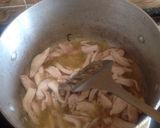 A picture of step 2 of Tikka chicken masala soup.