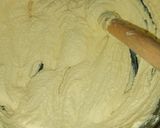 A picture of step 1 of Sallah Cupcakes.