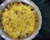 A picture of step 3 of Chickpea Bhel.