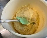 Une image de l'étape 10 de Gâteau aux raisins, agrumes et amandes.