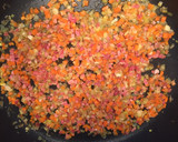 Foto del paso 5 de la receta: Pies de cerdo con langostinos