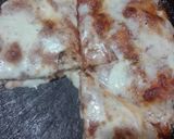 Foto del paso 5 de la receta: Pizza rellena sencillita tranquilita así nomás 😉😋