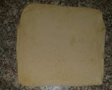 A picture of step 2 of Square paratha.