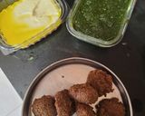 A picture of step 4 of Falafel roll.