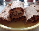 Töltött t.k. tortilla fokhagymás joghurtmártással recept fázis 6 fotója