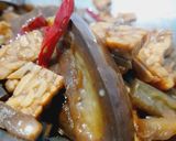 Foto langkah ke 4 dari resep Terong tumis saus tiram.