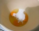 Une image de l'étape 1 de Gâteau cœur ultra moelleux aux figues fraîches et fruits secs.