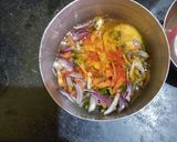 ম্যাগি অমলেট (maggie omelette recipe in Bengali) রেসিপি ধাপ - 2 ছবি