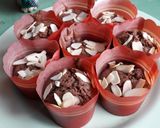 Foto langkah ke 6 dari resep Brownies cup selai ceres coklat.