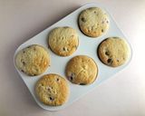 A picture of step 10 of Strawberry and Chocolate Raisin Cupcakes.