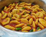 A picture of step 9 of Fali dhokli (Rajasthani).