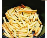 รูปขั้นตอนการทำที่ 3 ของ 🍟เฟรนช์ฟรายส์ทอดไร้น้ำมัน - Straight Cut Fries in Air fryer