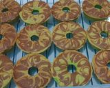 Foto langkah ke 8 dari resep Bolu Pandan Mini.