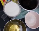 Foto langkah ke 1 dari resep Avocado oreo chocolate Pudding.