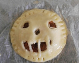 Foto del paso 7 de la receta: Hojaldre dulce de calabaza y zanahoria Halloween
