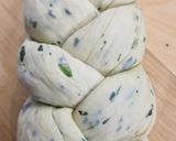 Medvehagymás tavaszi kalács (vegán) recept fázis 4 fotója