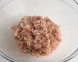 Foto del paso 1 de la receta: Bombones con piña y coco (sin azúcar)