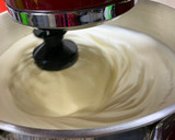 Foto del paso 1 de la receta: Bizcochuelo para torta perfecto