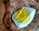 Foto del paso 2 de la receta: Albóndigas rellenas de huevo cocido!!!