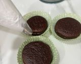 Hình bước làm 3 của món Trang trí bánh Chocopie dâu tây Giáng Sinh 15 phút