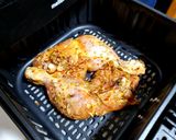 Foto del paso 4 de la receta: Pollo "alla diavola" con patatas fritas {freidora de aire}