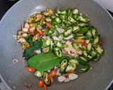 Foto langkah ke 3 dari resep Empis-empis.