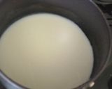 A picture of step 2 of Tricolour pudding.
