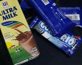 Foto langkah ke 1 dari resep Es Stick Biskuit.