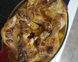 Foto del paso 6 de la receta: Cuartos de Pollo con patatas y cebolla al Neeson