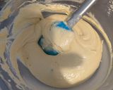 A picture of step 5 of Lemon & white chocolate Muffins.
