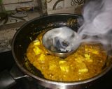 A picture of step 4 of Smoked Paneer with Curry.