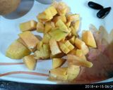 A picture of step 3 of Chikoo spicy and sweet kulfi.