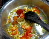 A picture of step 2 of Veg. Thukpa.