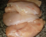 Foto del paso 1 de la receta: Arroz con azafrán y pollo