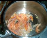 A picture of step 3 of Bhindi 2 pyaza.