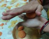 মোতিচুরের লাড্ডু (motichur ladoo recipe in Bengali) রেসিপির ধাপ 4 ছবি