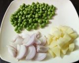 A picture of step 2 of Daliya khichdi.